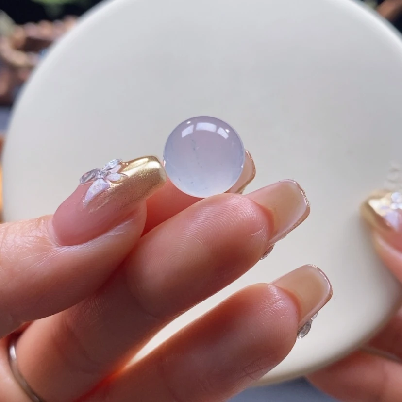 【闪购商品】翡翠颈饰未镶嵌翡翠冰淡蓝飘雪花点珠卡12.8mm