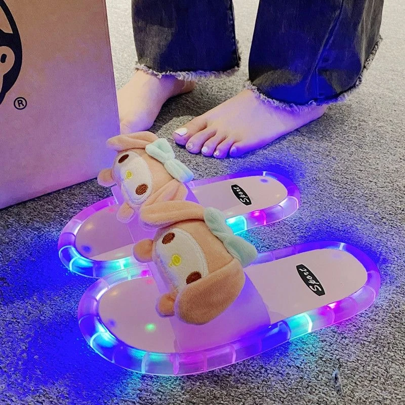 卡通可爱女款2024年夏季新款外穿厚底懒人仙女亮光黑色运动鞋