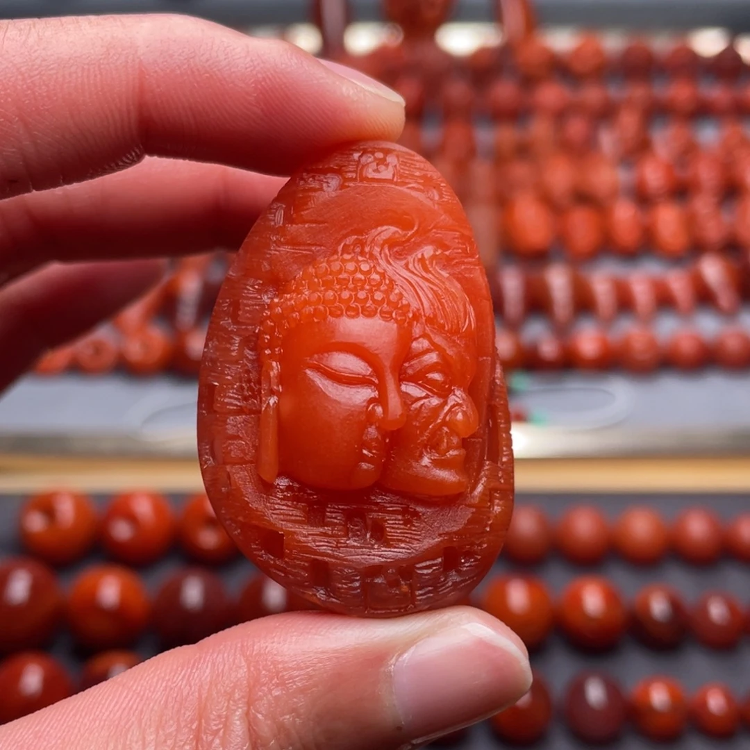 南红玛瑙未镶嵌其他W43*28*22保山辣椒红佛魔一念吊坠