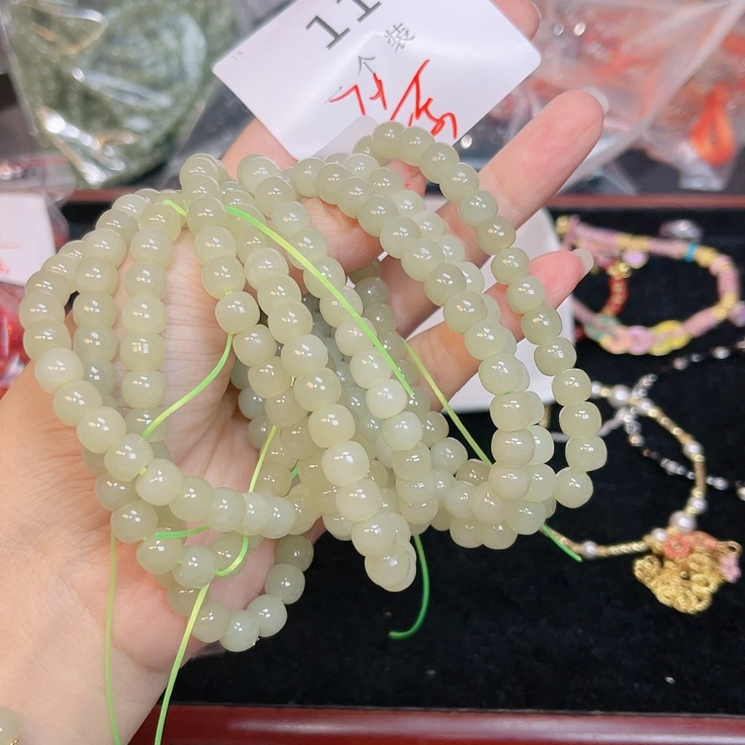 和田玉手链未镶嵌111