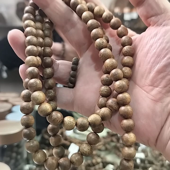 沉香手串白棋9分沉108颗念珠