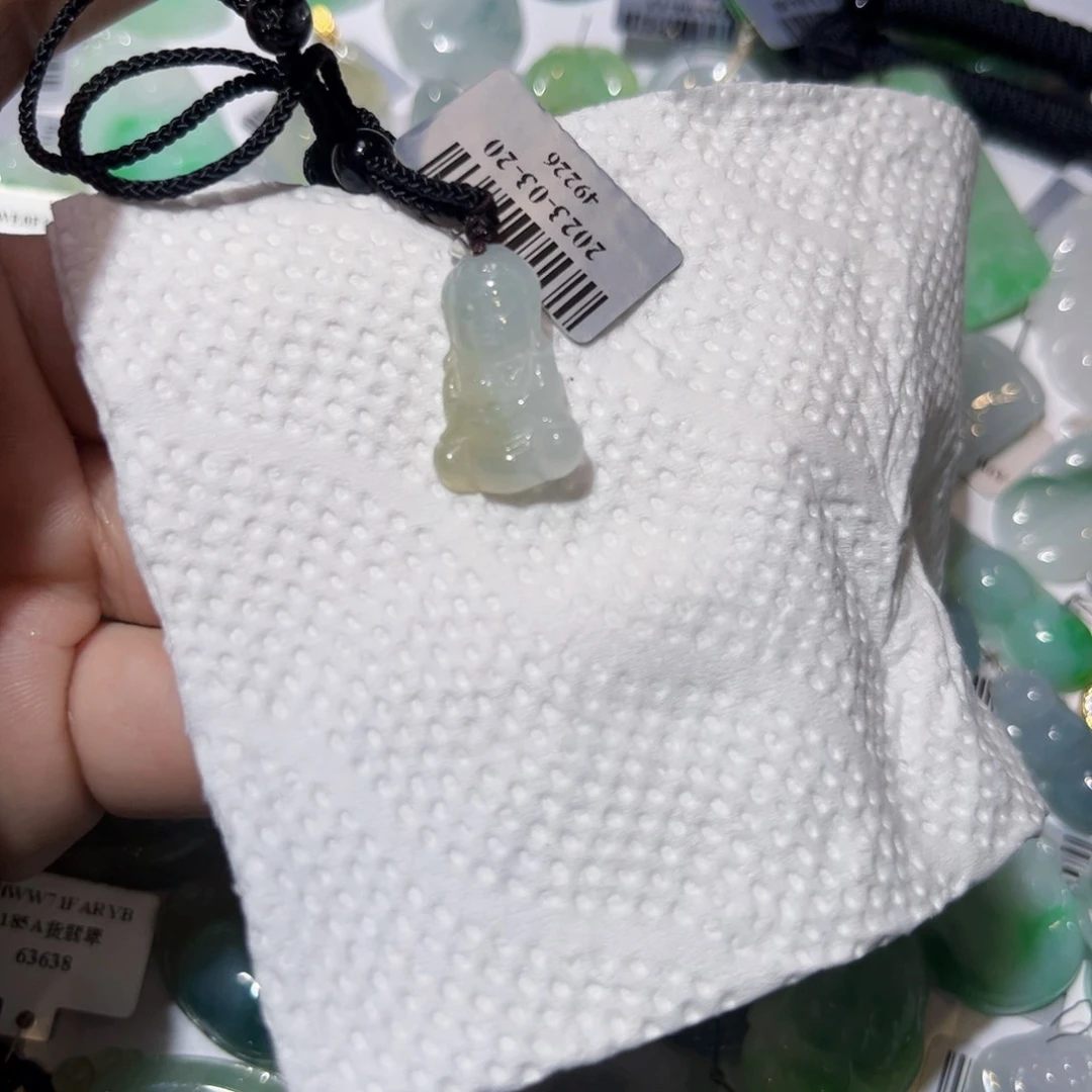 翡翠颈饰未镶嵌天然翡翠A货