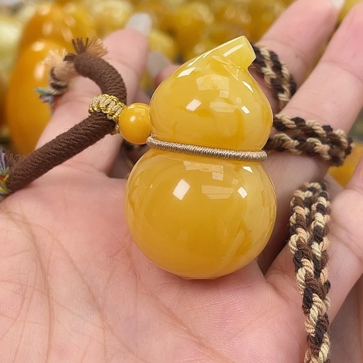 琥珀未镶嵌珠宝奇石琥珀h43