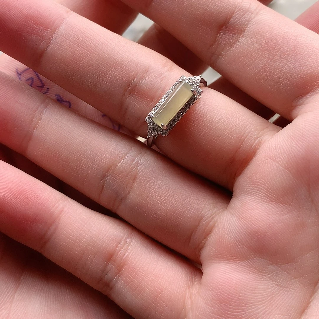 翡翠戒指银S925镶嵌E****?0273