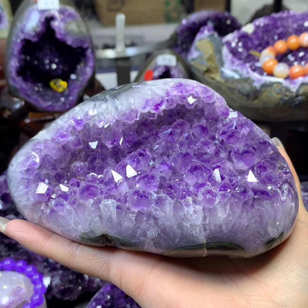 水晶摆件婷未镶嵌