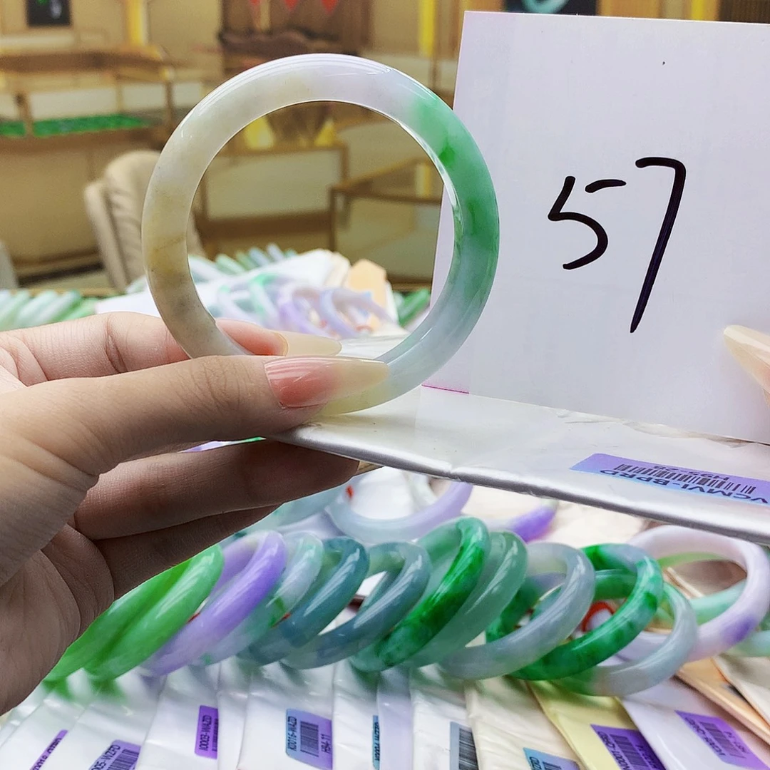 翡翠未镶嵌手镯bbb