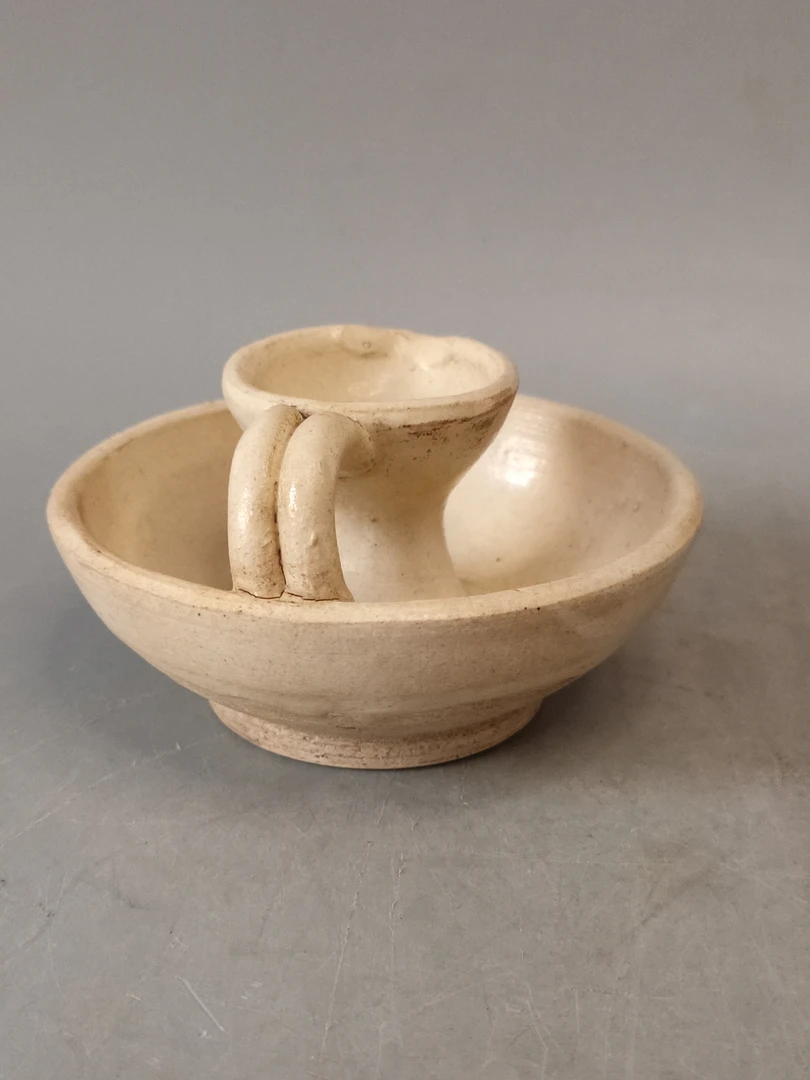 白釉老油灯，高5.2cm，老瓷器，老物件，旧藏，喜欢的来双耳陶瓷