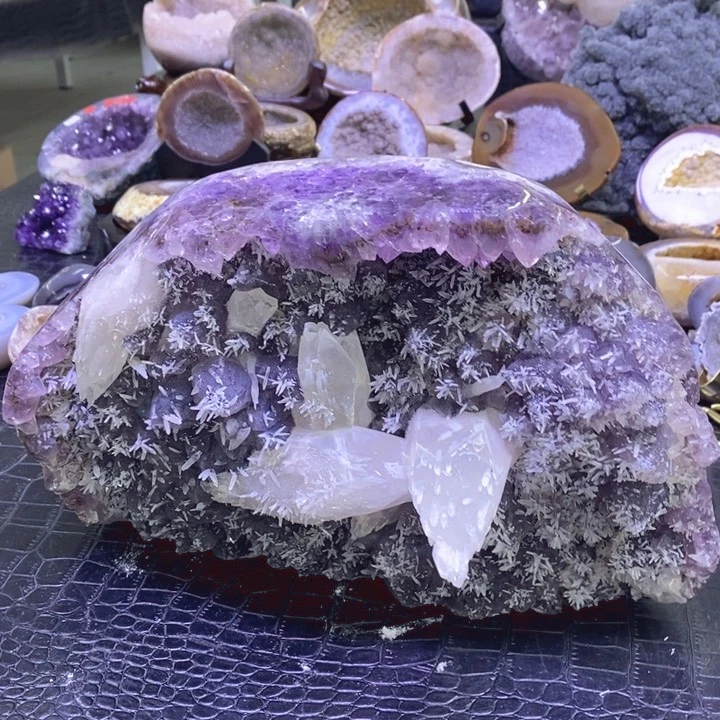 未镶嵌珠宝半成品水晶?****天使翅膀奇石