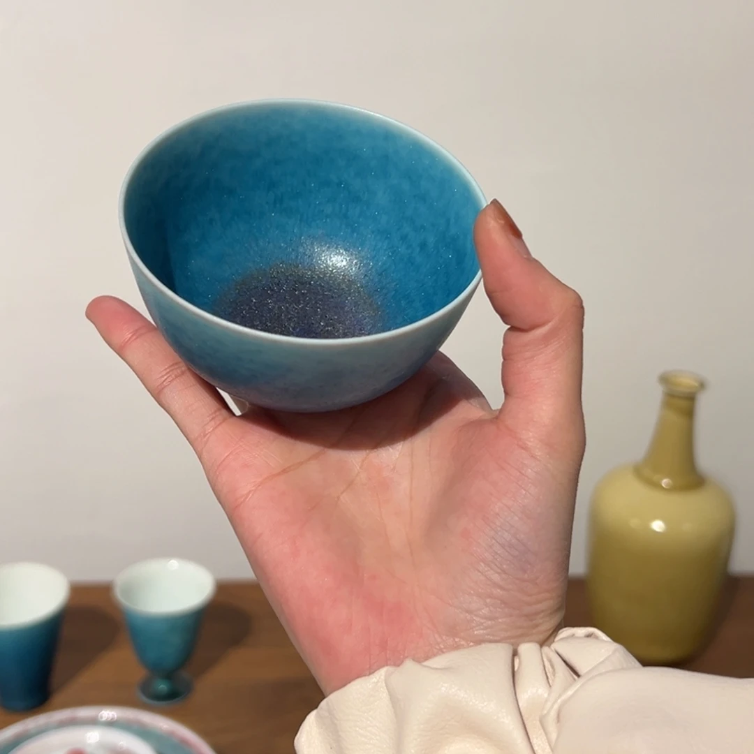 摆件陶瓷。     陶瓷。