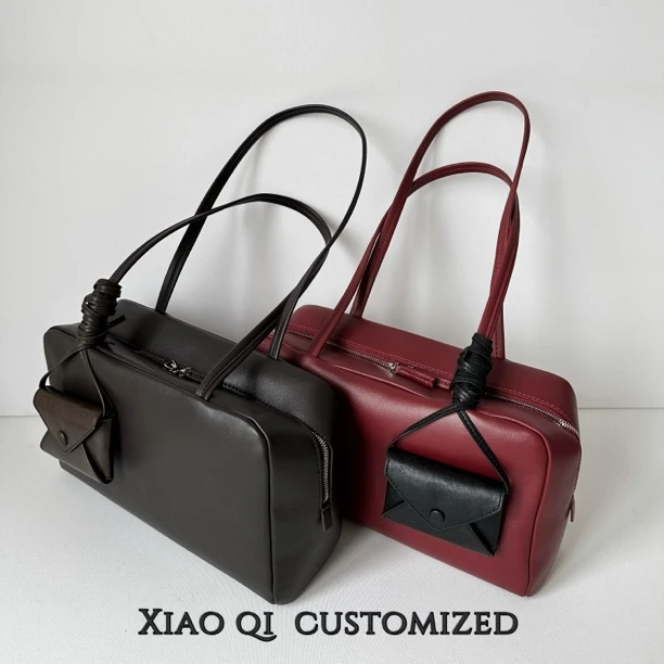 Xiao Qi头层羊皮单肩包个性时尚吐司包简约豆腐包保龄球腋下包包
