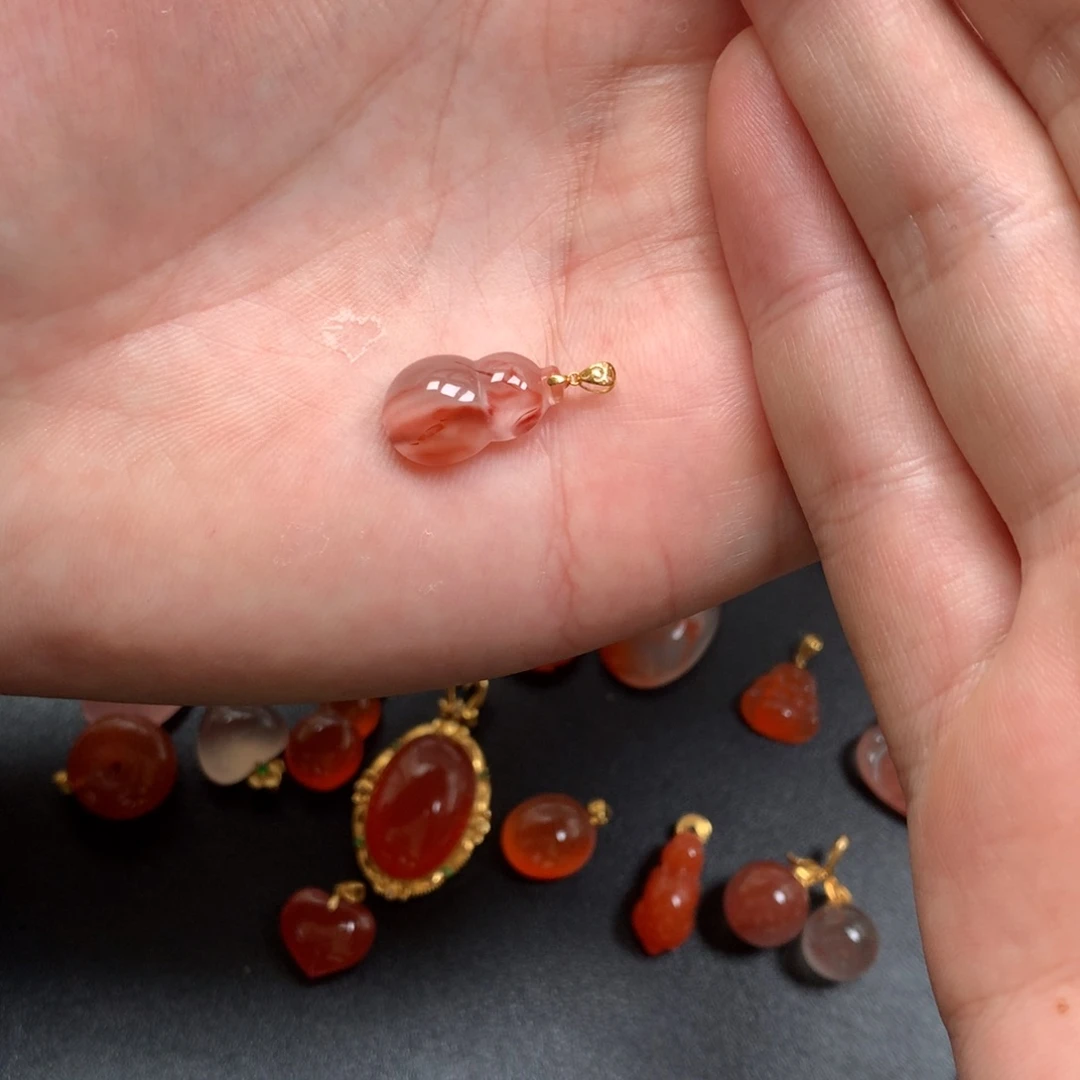 南红玛瑙未镶嵌项链