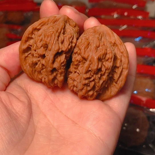 文玩核桃把件四座楼半壁江山