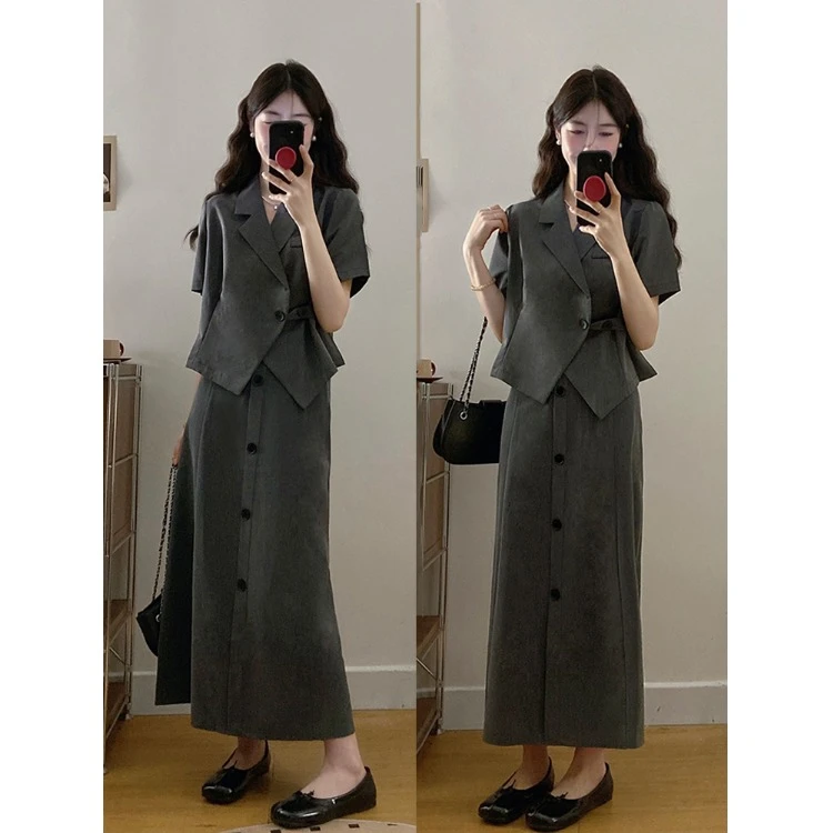 大码高级感套装女夏季气质短袖西装上衣胖MM显瘦高腰半身裙两件套