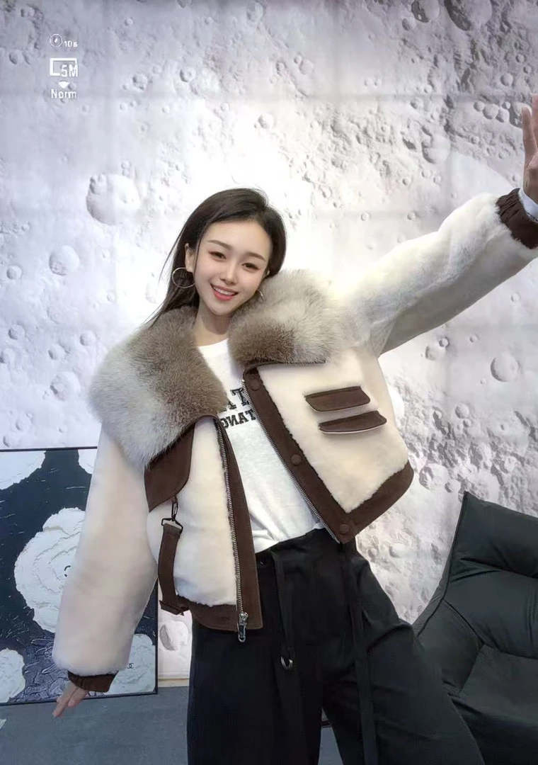 JZ皮草[3518B]早春冬季新款狐狸毛拼皮毛一体-毛面