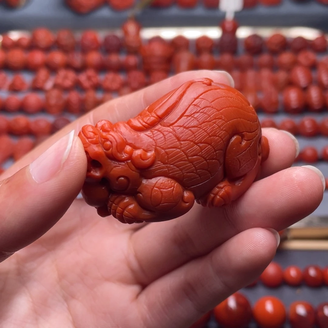 南红玛瑙未镶嵌其他W49*25*29瓦西柿子红貔貅吊坠柔光