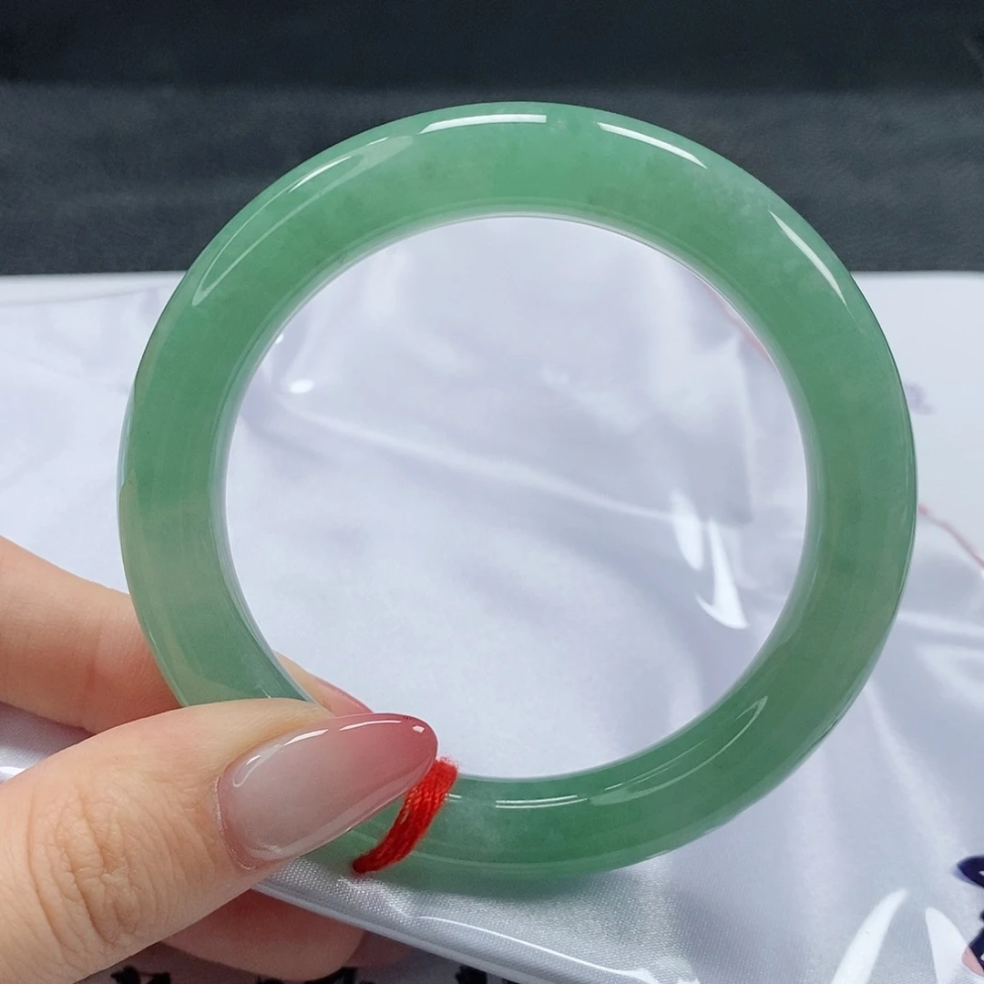 【闪购商品】翡翠手镯（圆镯）未镶嵌723号