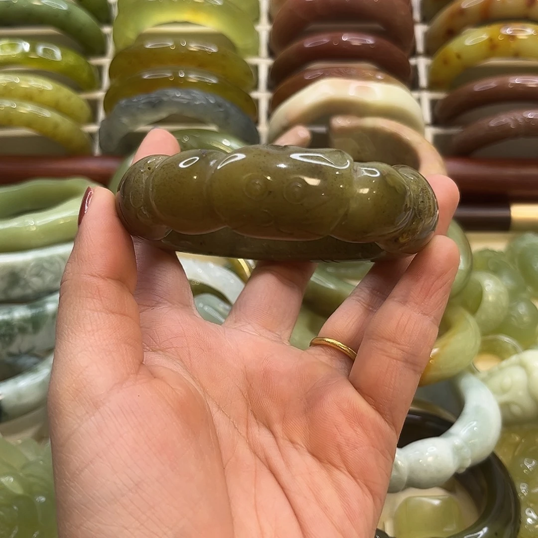 蛇纹石玉未镶嵌手镯12号58有瑕无售后介意勿拍