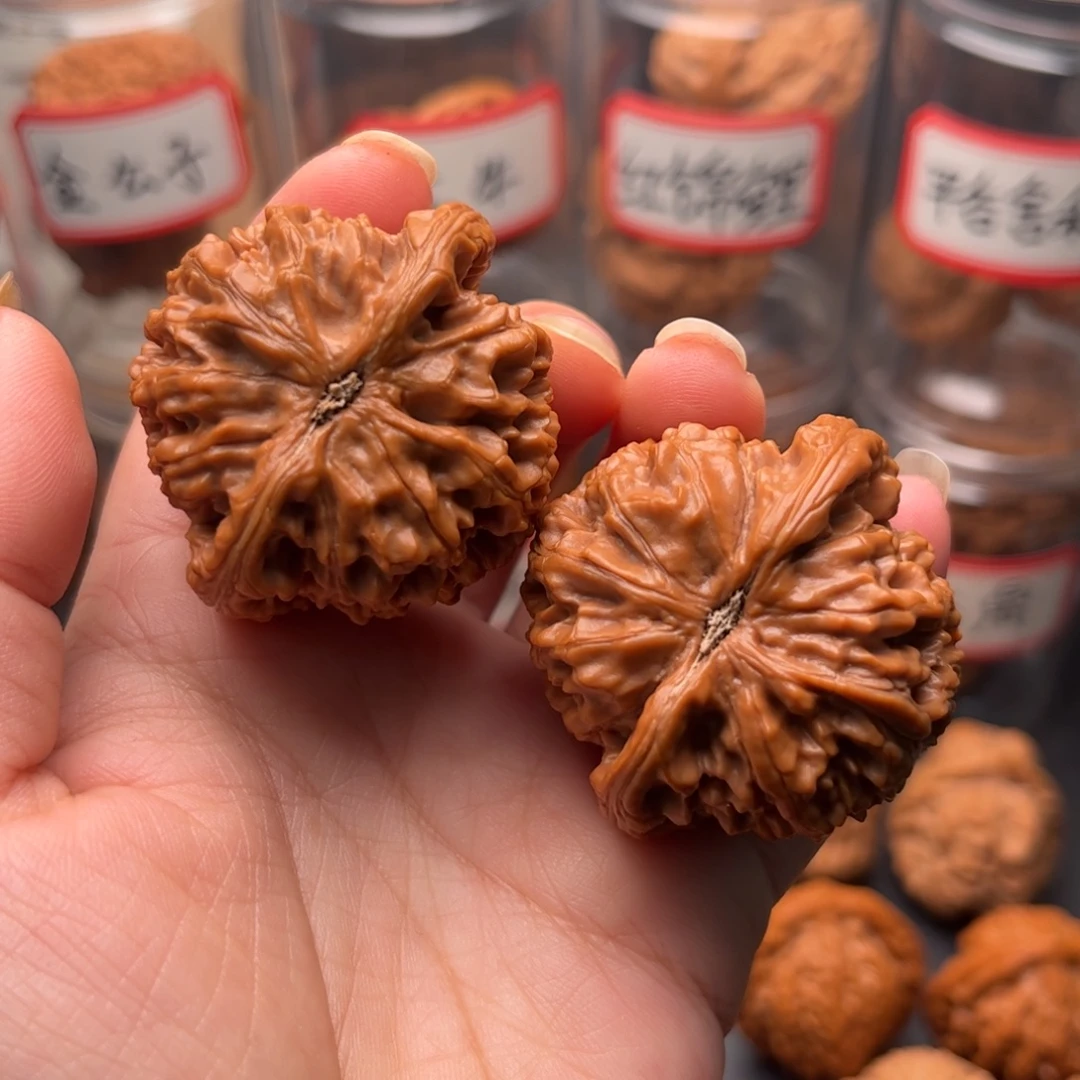 *****把件文玩核桃44水龙纹