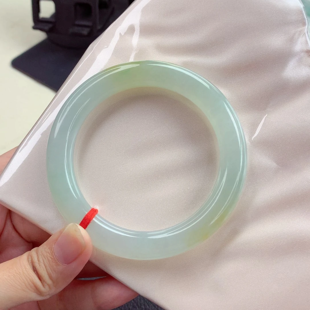 未镶嵌手镯（圆镯）翡翠59冰胶黄+绿、特色 无棉感 喵喵