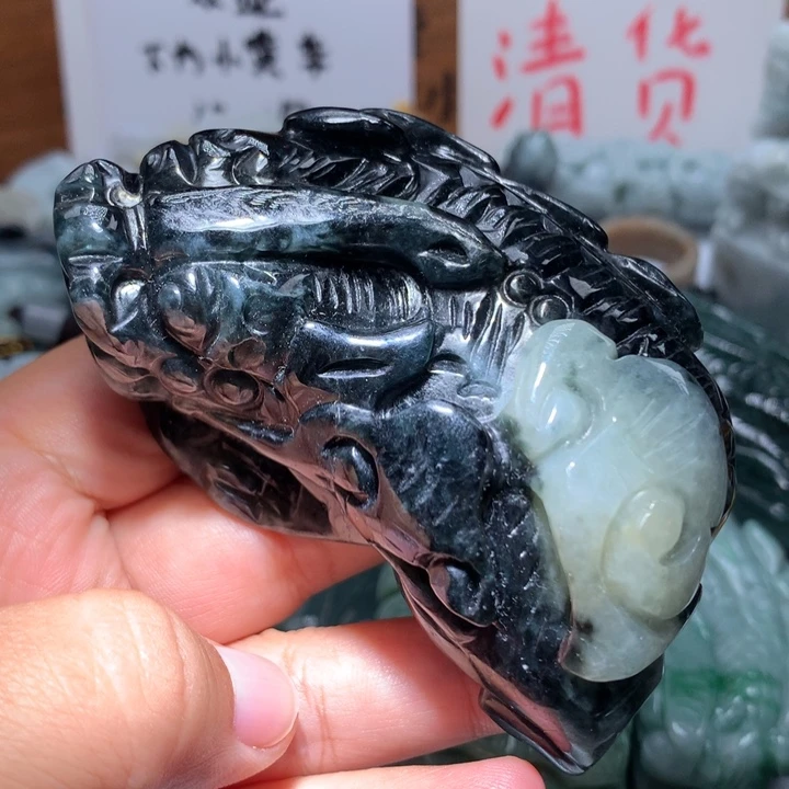 翡翠未镶嵌颈饰保真天然A货翡翠