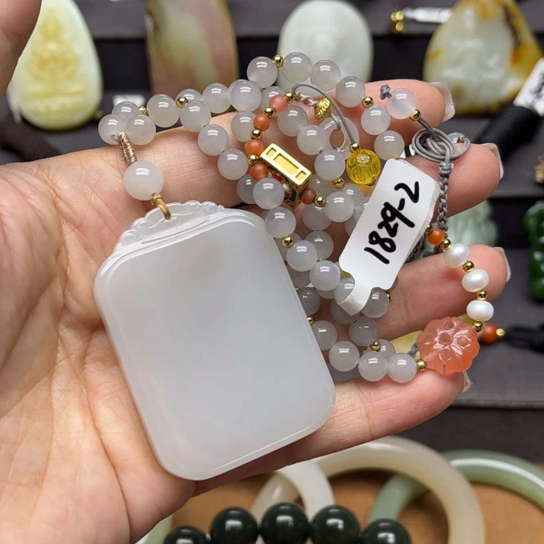 和田玉挂件未镶嵌