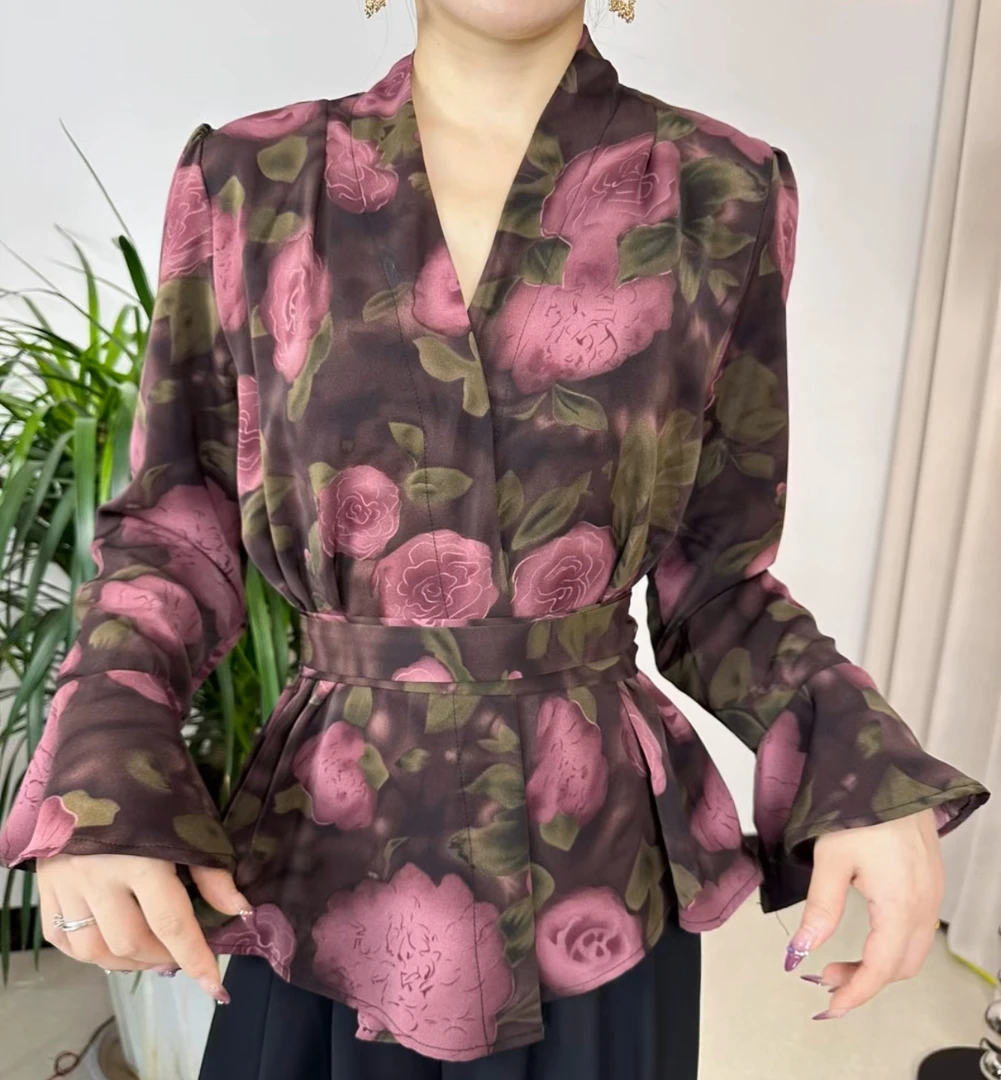 轻熟法式平纹缎绑带上衣设计修身喇叭袖衬衣早秋衬衫小众收腰气质