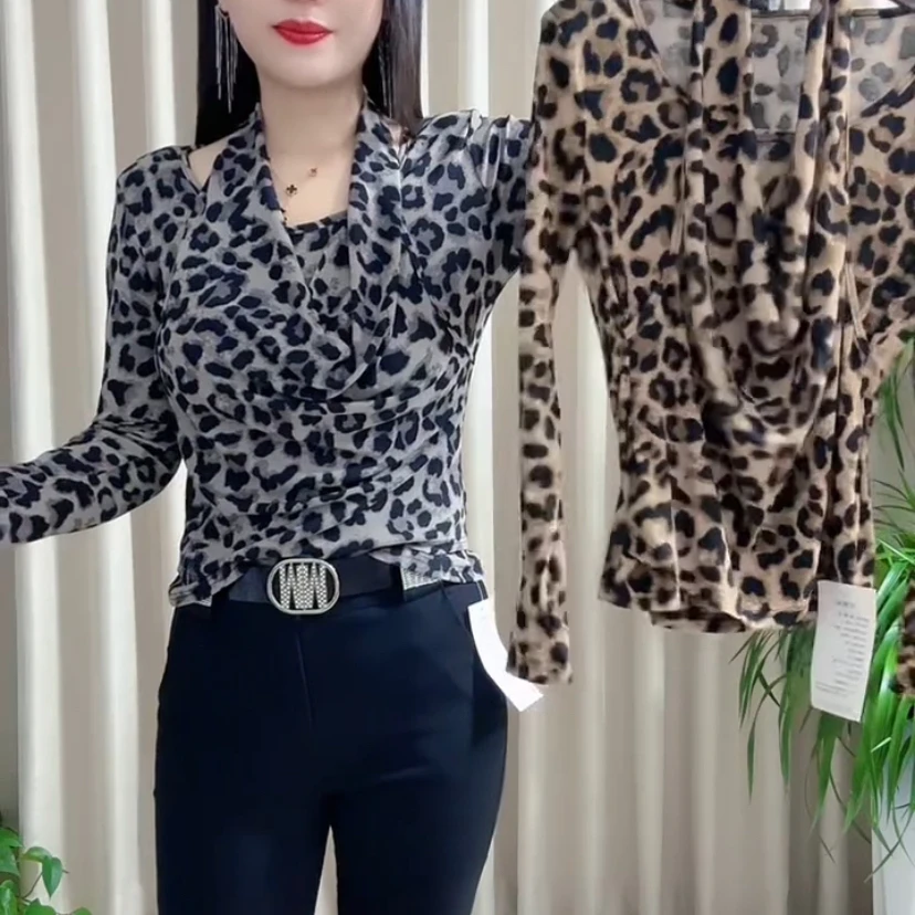 褶皱辣妹风堆堆领V领常规长袖T恤女性修身型老钱风