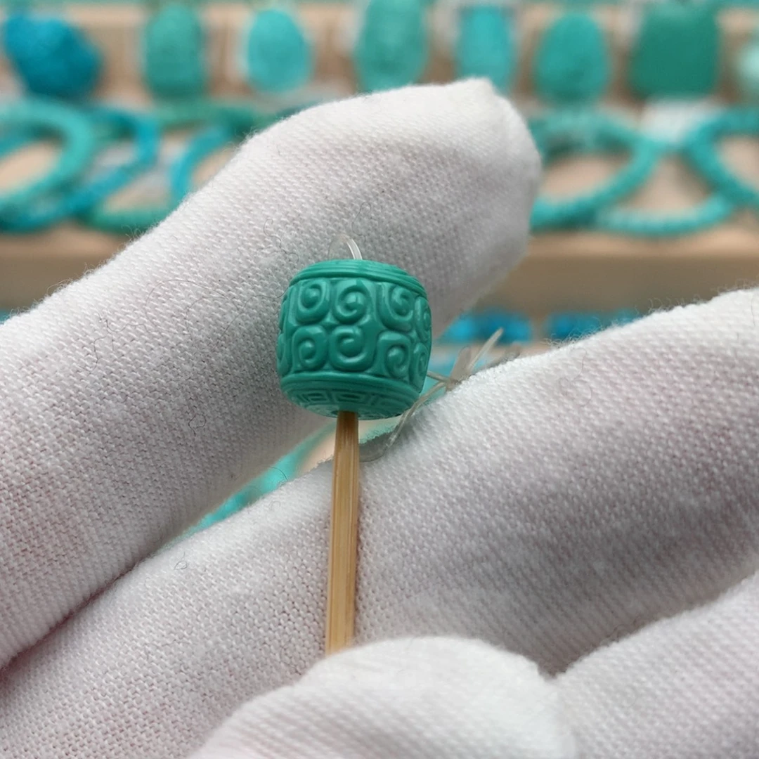 绿松石未镶嵌珠宝奇石10.4mm