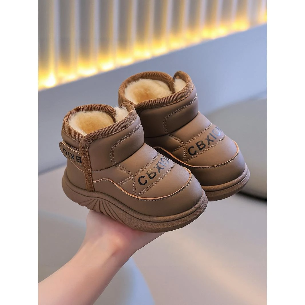 儿童雪地靴冬季男童防水加厚魔术贴室外穿小孩保暖女童宝宝学步鞋