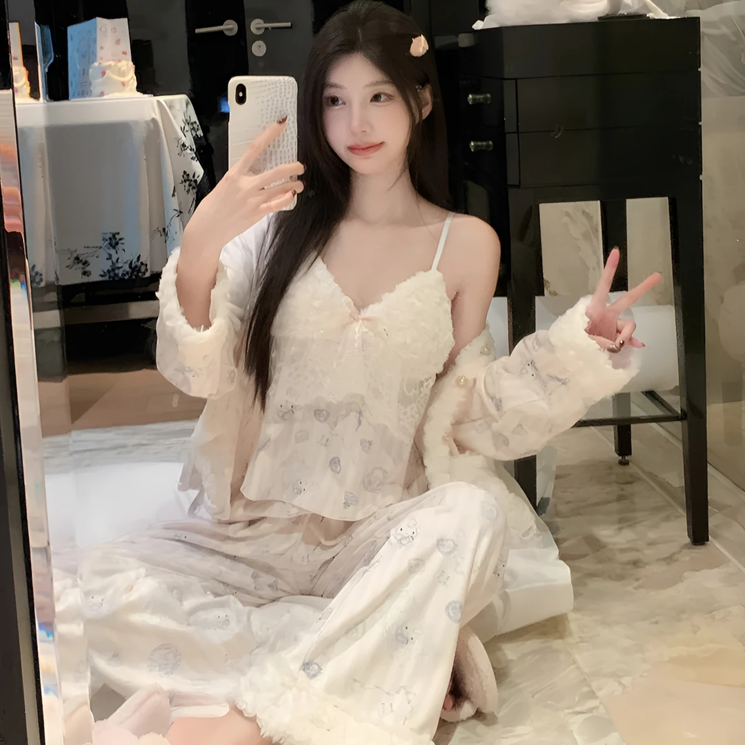 甜心kitty海岛绒睡衣女秋冬长袖纯欲性感甜美家居服三件套装外穿