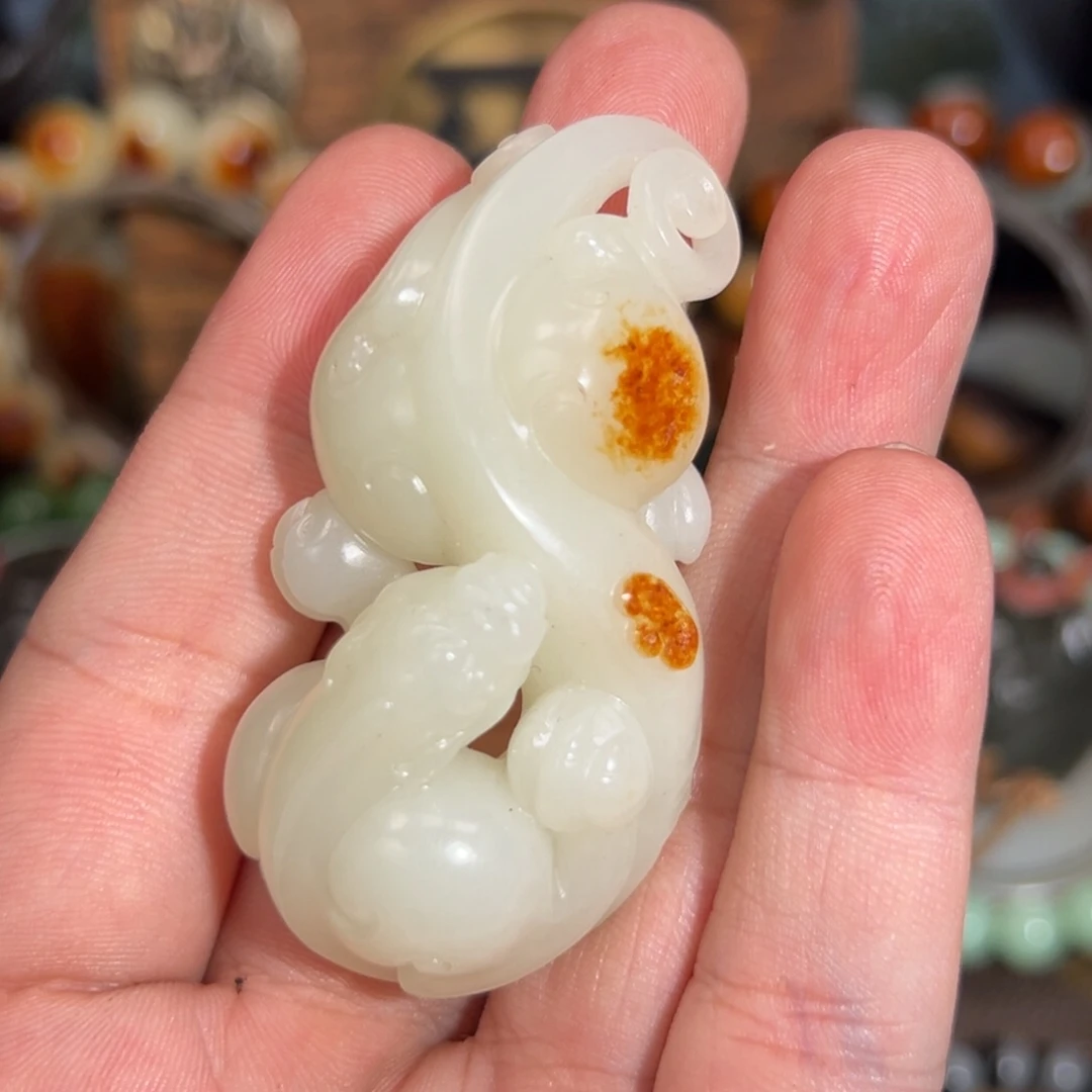 星***辰颈饰未镶嵌和田玉