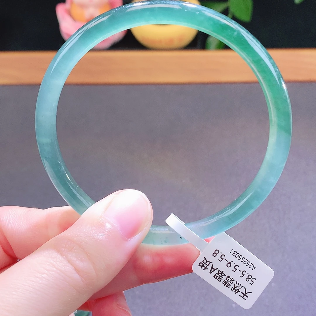 翡翠未镶嵌手镯天然翡翠