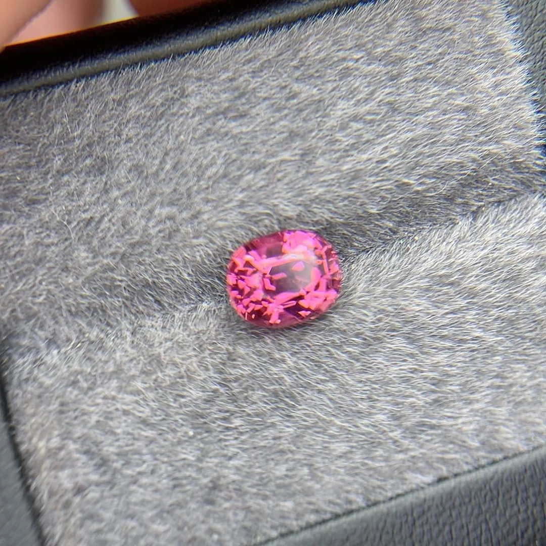 无未镶嵌碧玺无2.9克拉