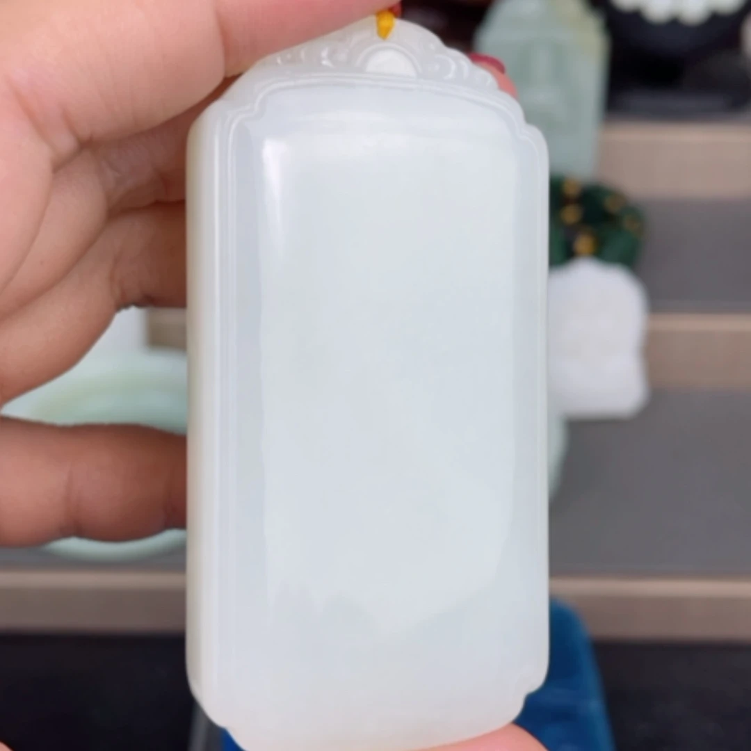 【闪购商品】颈饰未镶嵌和田玉
