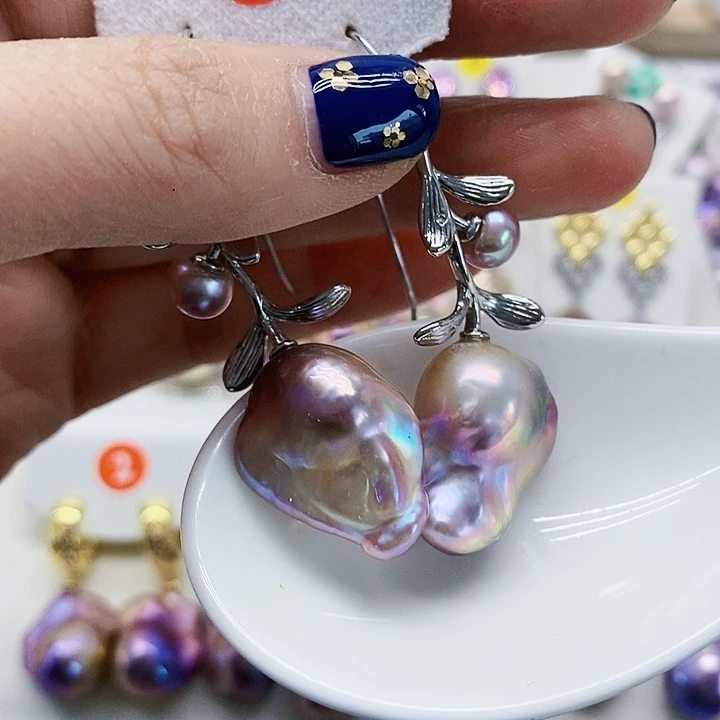 银S925镶嵌耳饰淡水珍珠