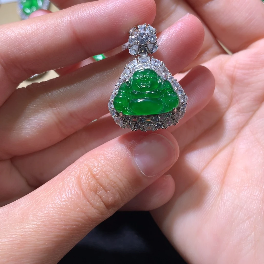 翡翠颈饰银S925镶嵌天然翡翠