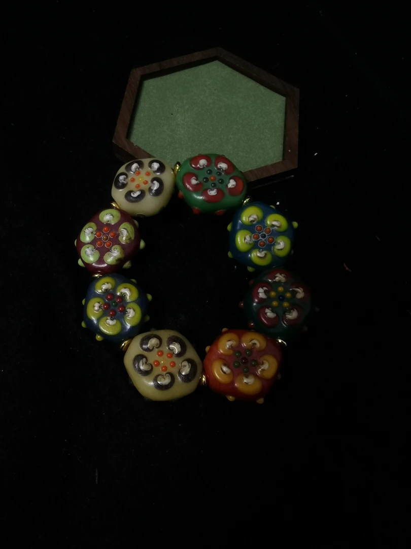 铜合金琉璃手链 12233梅花手链