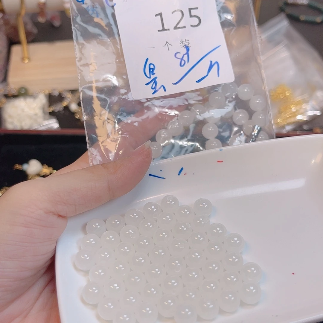 水晶珠宝半成品未镶嵌125 。