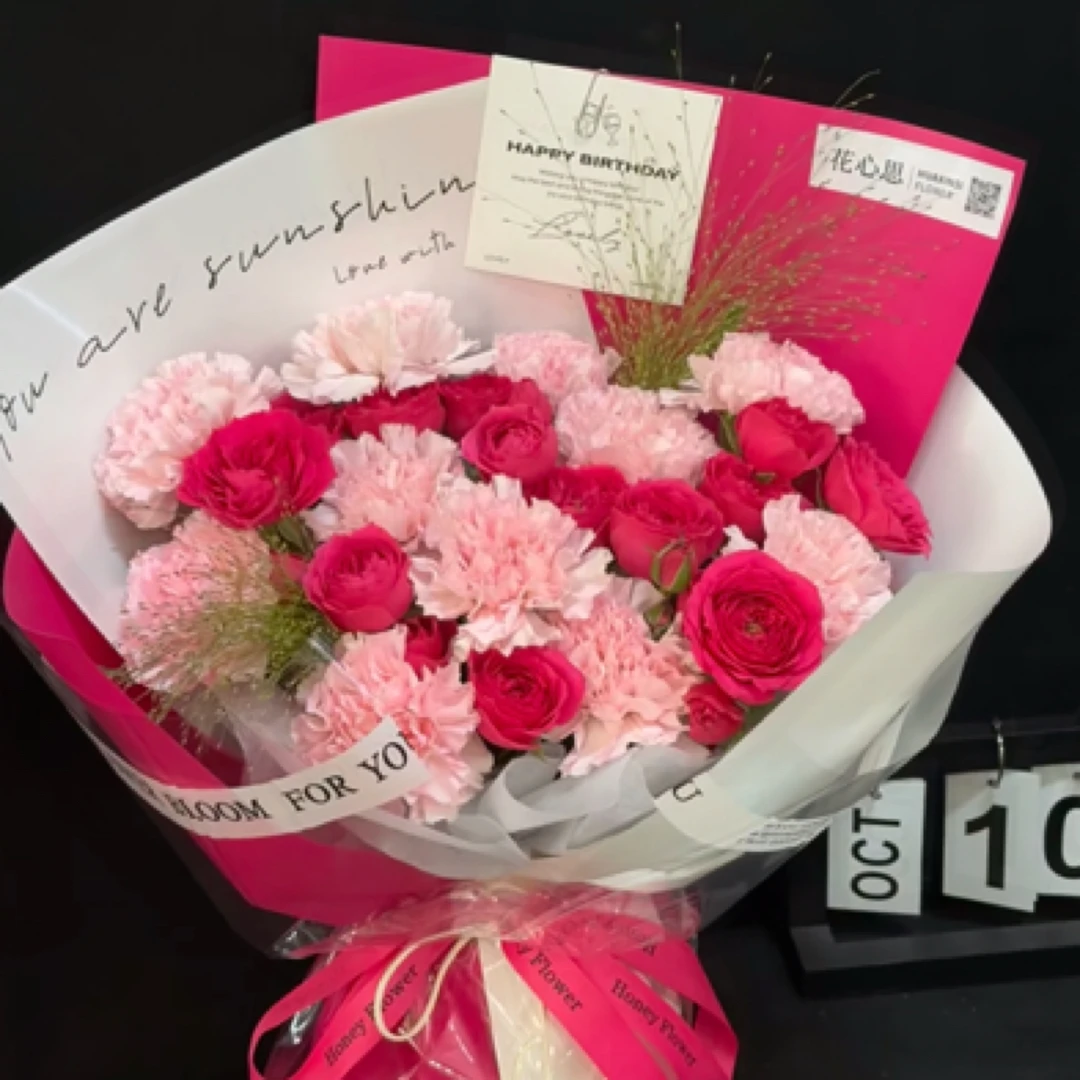 康乃馨苏菲宝贝混搭女神节花束