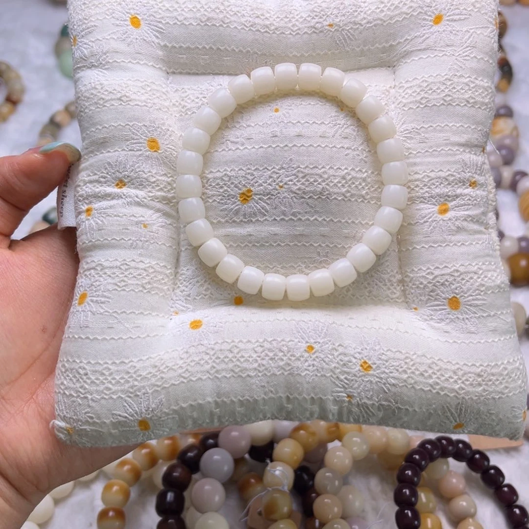 菩提根/象牙果吊坠白色直切卡八