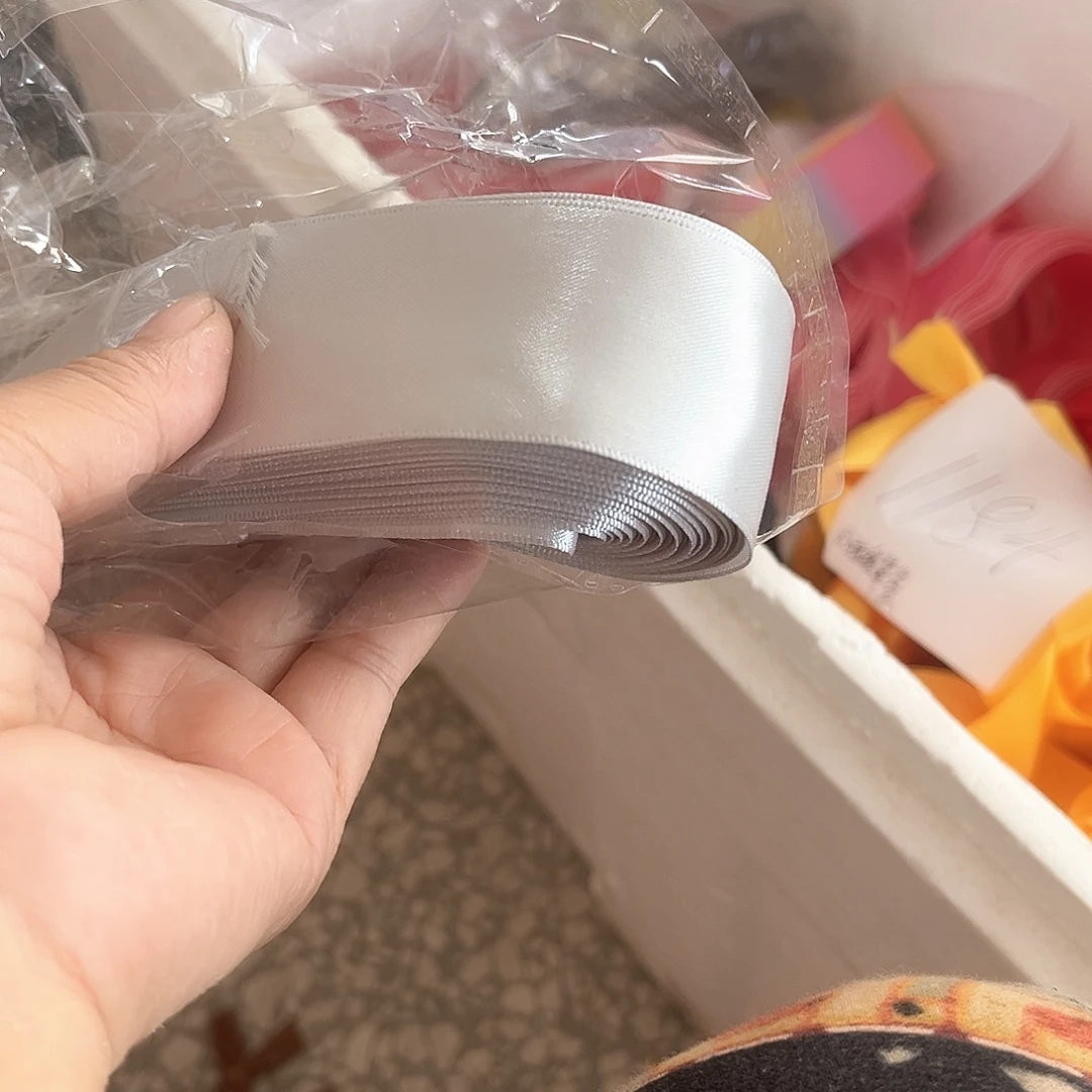 ****）ghjikkjkkjgfffhjjjjjj