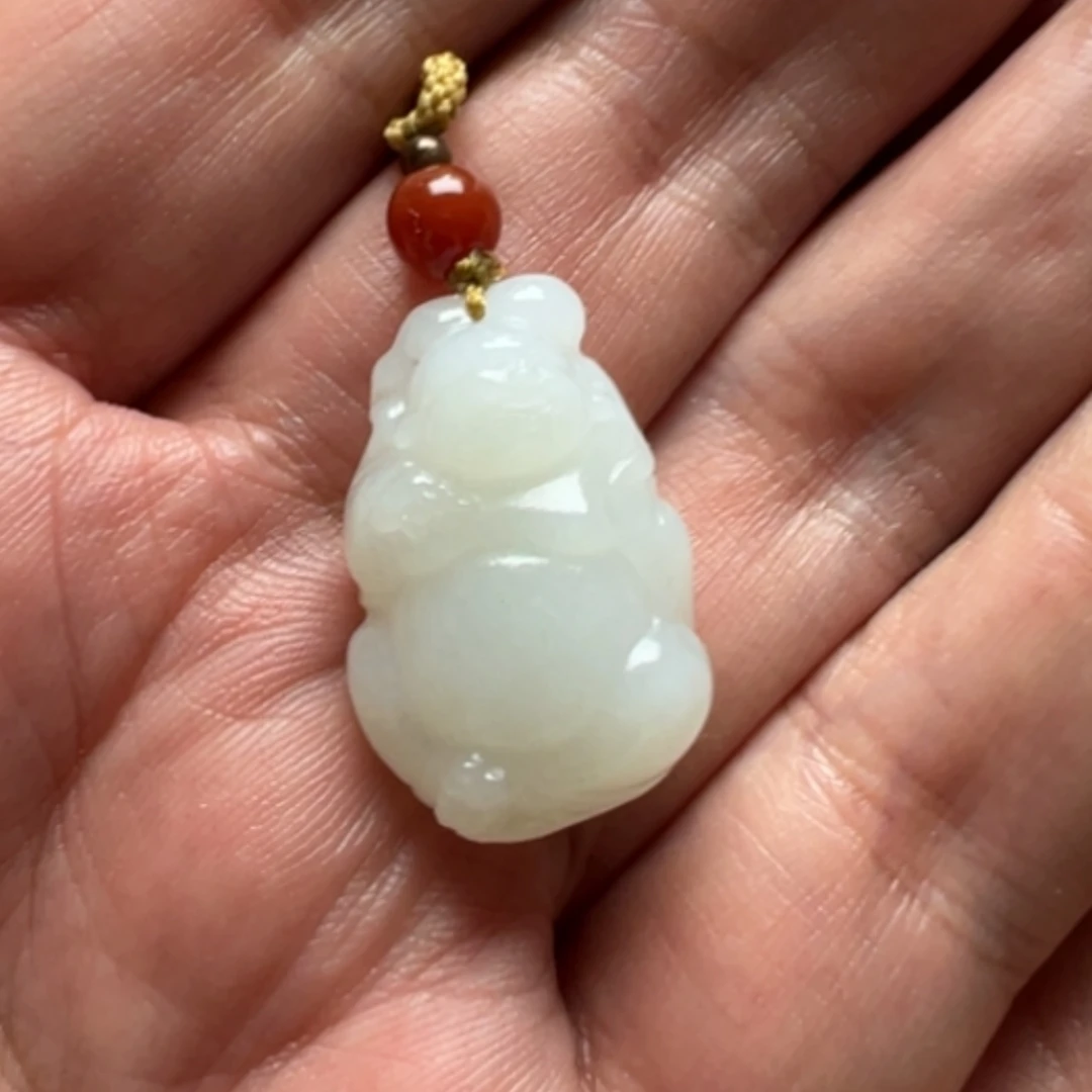 【闪购商品】颈饰未镶嵌和田玉