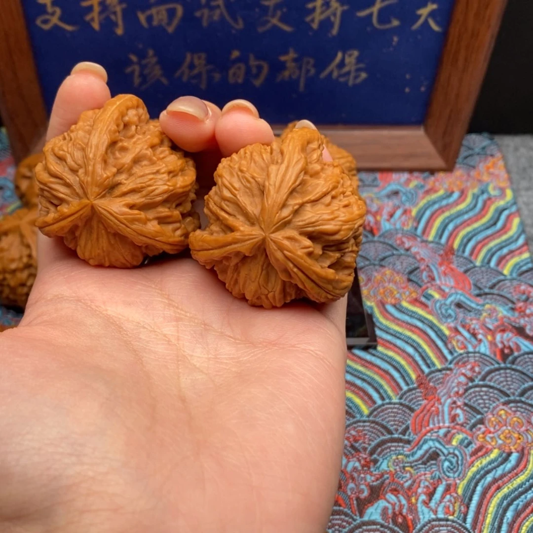 【闪购商品】一*白狮