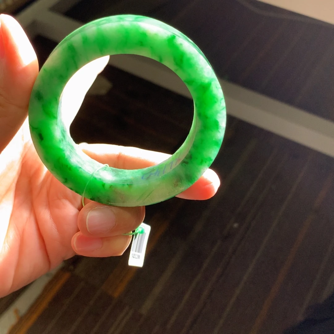 *****定制翡翠未镶嵌翡翠手镯