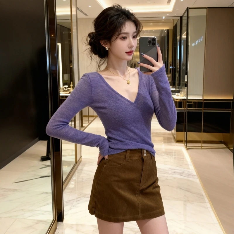 超好看紫色v领针织打底衫女秋冬季新款洋气修身显瘦内搭长袖上衣