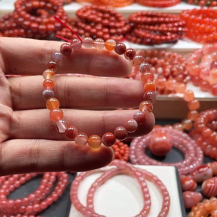 南红玛瑙未镶嵌手链
