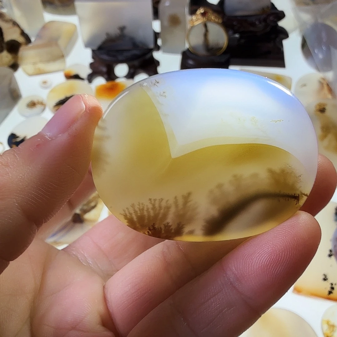 玛瑙/玉髓未镶嵌珠宝半成品