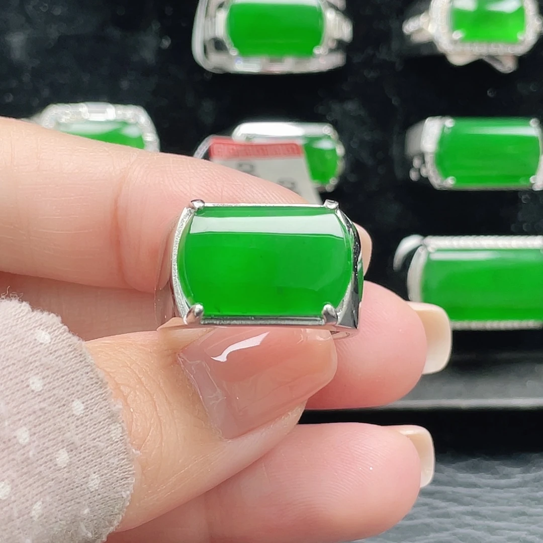 翡翠银S925镶嵌戒指天然A货翡翠没运费险4036