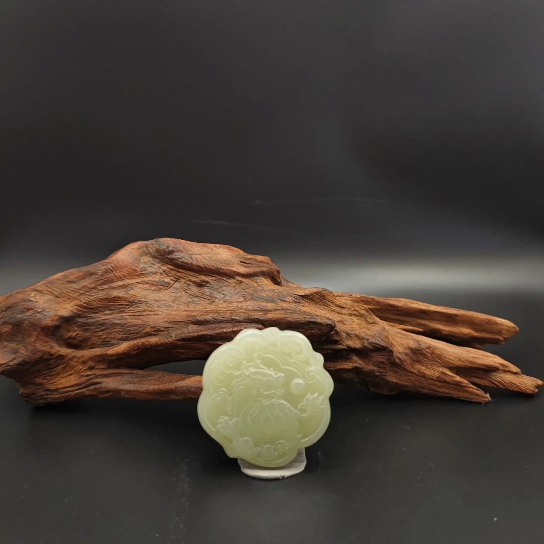 Z和田玉---吊坠2814