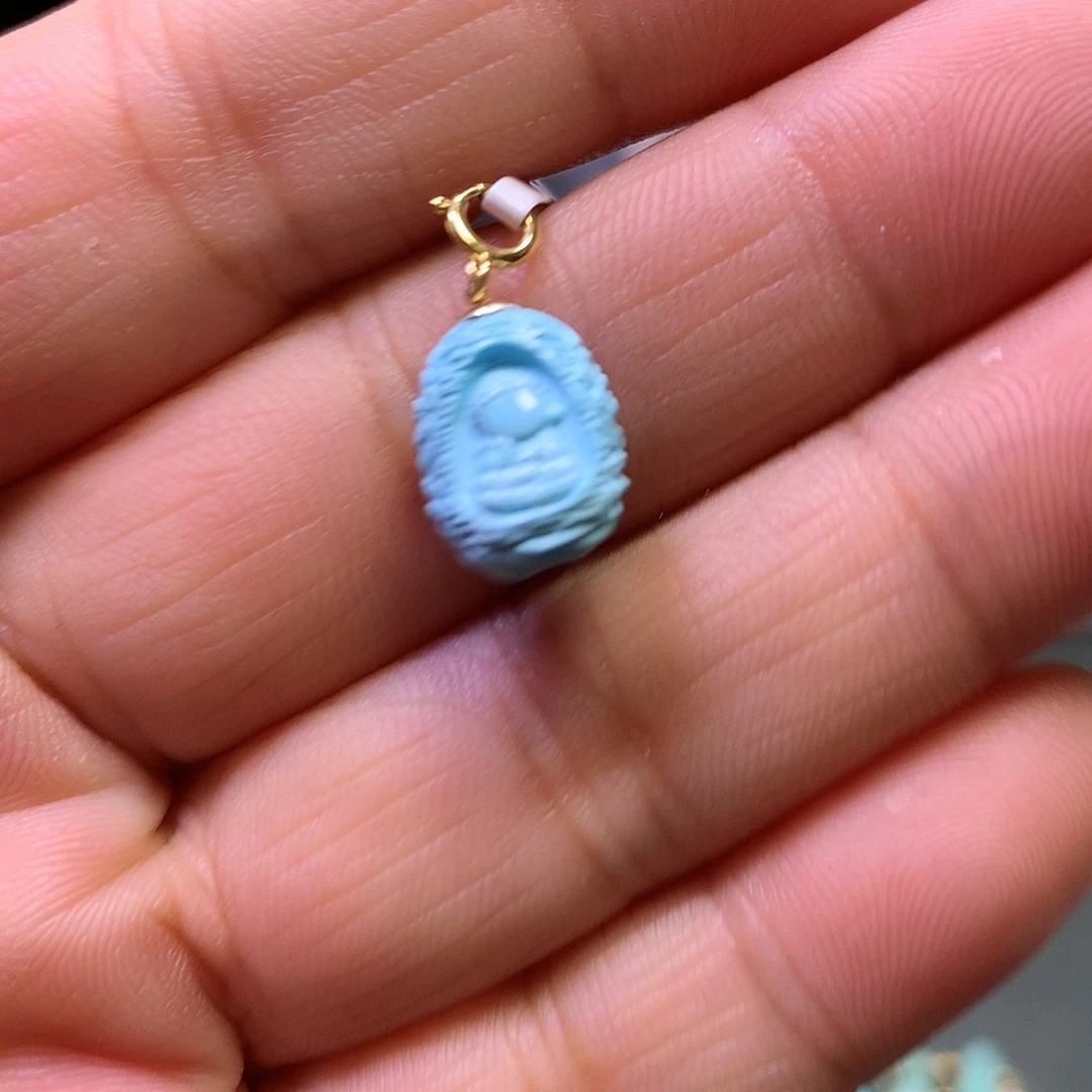 绿松石18K金镶嵌挂件